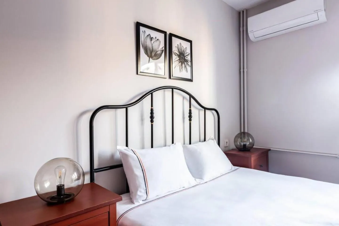 Spacious Modern Airy 4Bed2Bath Central Home! #369 Istanbul 0*,  Turkiet