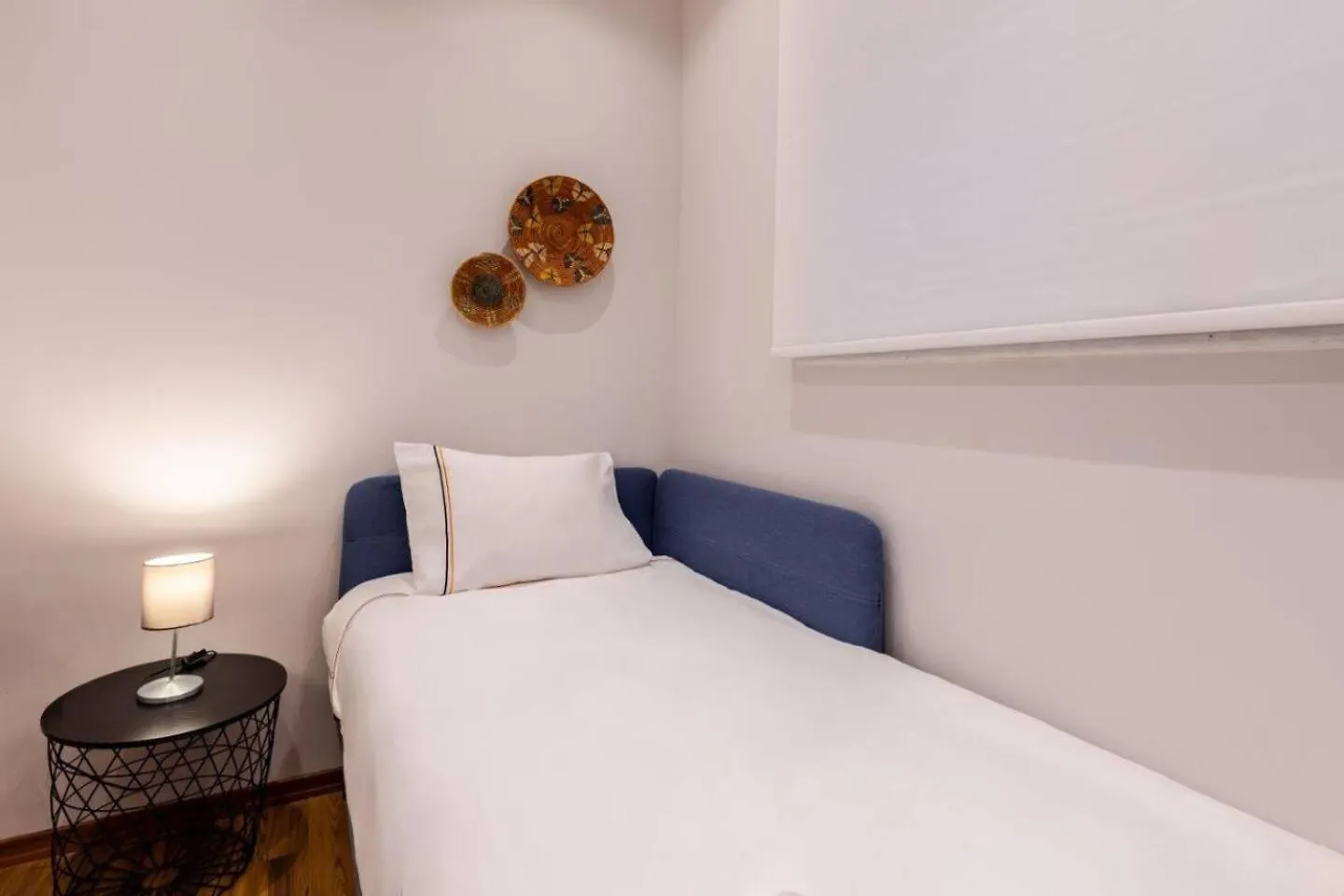 Spacious Modern Airy 4Bed2Bath Central Home! #369 Istanbul 0*,