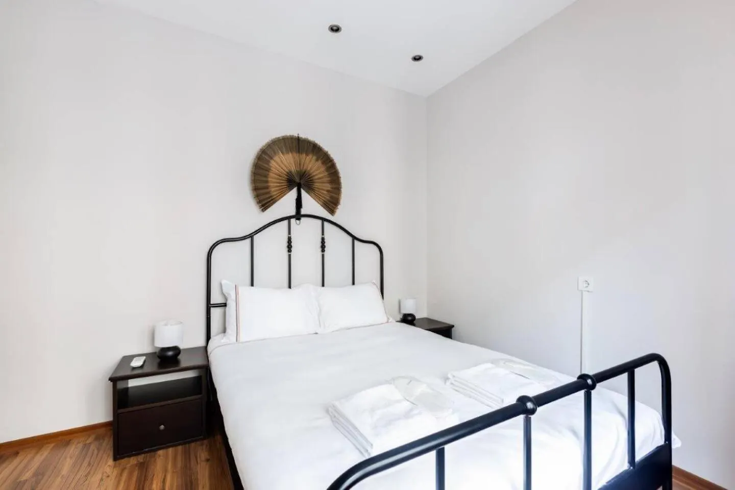 Spacious Modern Airy 4Bed2Bath Central Home! #369 Istanbul